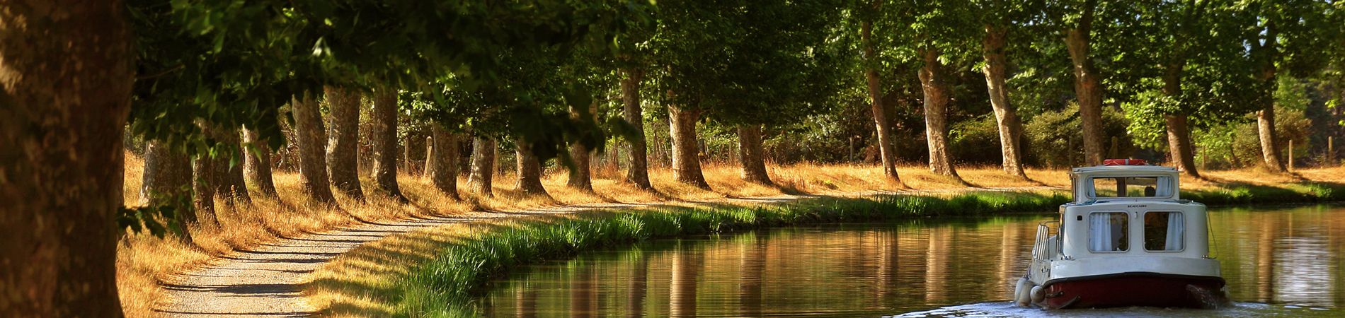 Le canal du midi à Narbonne