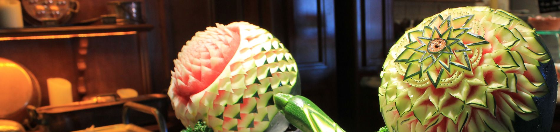 L'une des sculptures sur fruits des Grands Buffets