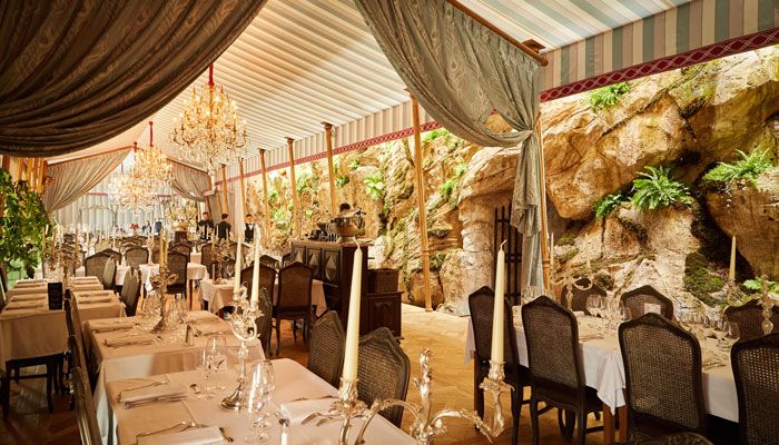 Les Salles Les Grands Buffets