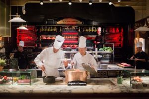 chefs rôtisserie les grands buffets