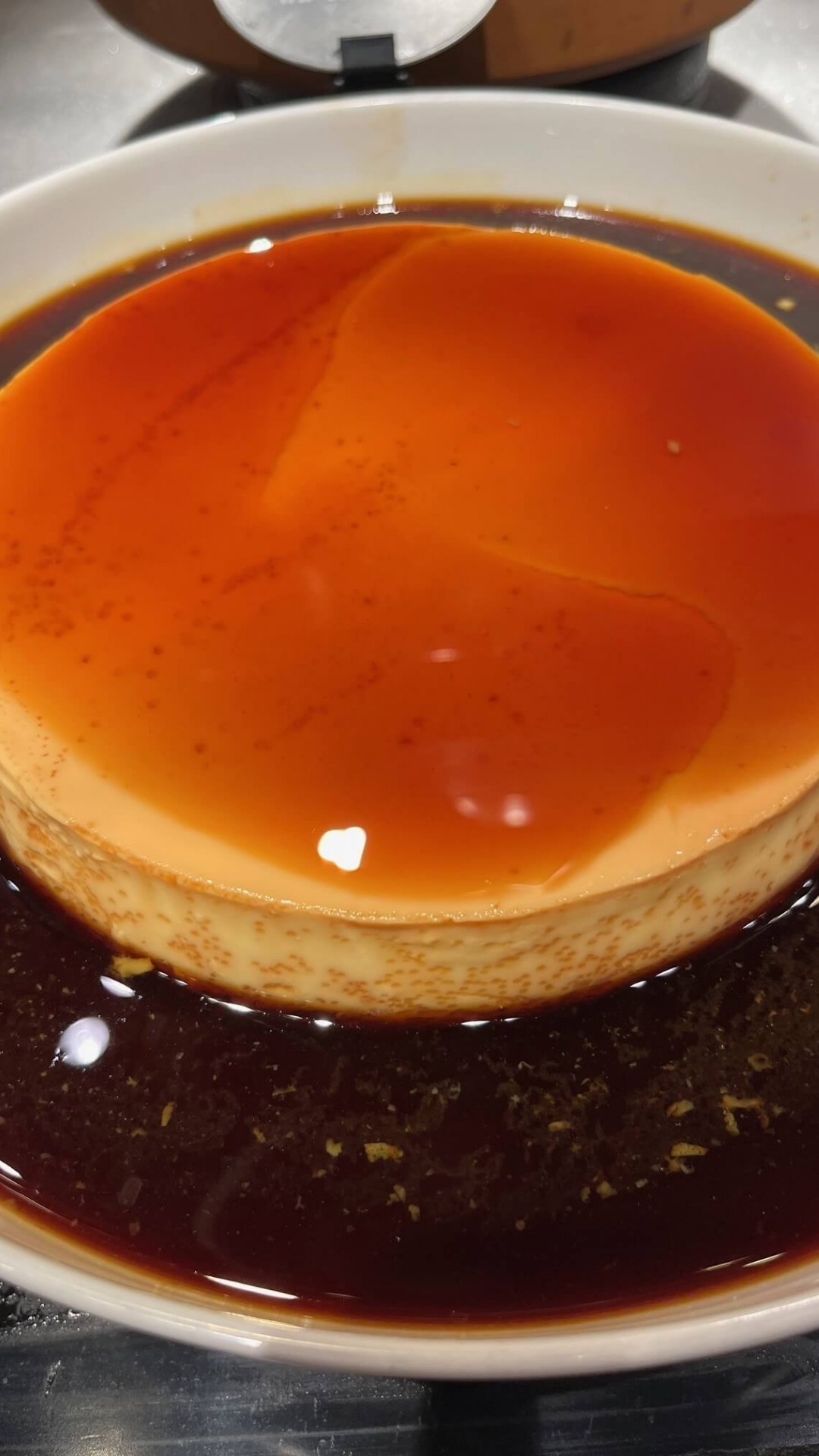 <p>Crème renversée au caramel<br />
Guide culinaire A. Escoffier édition 1907<br />
Recette page 1133</p>
