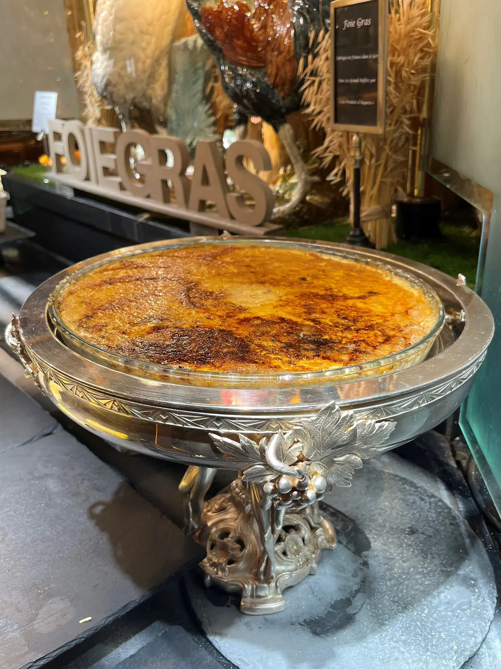 <p>La crème brulée au foie gras de canard et Porto</p>
