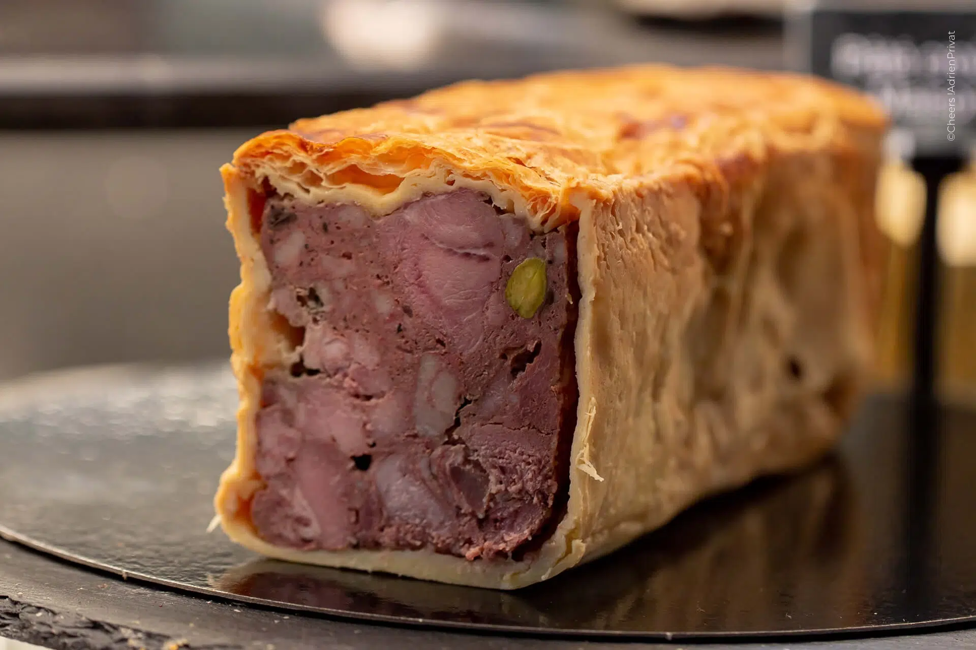 le buffet des pâtés en croûte du restaurant à volonté Les Grands Buffets Narbonne